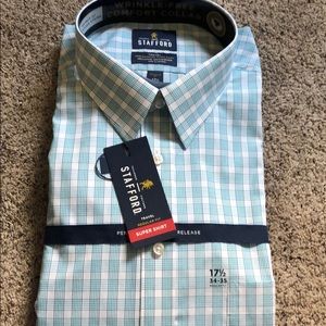 Men’s dress shirt